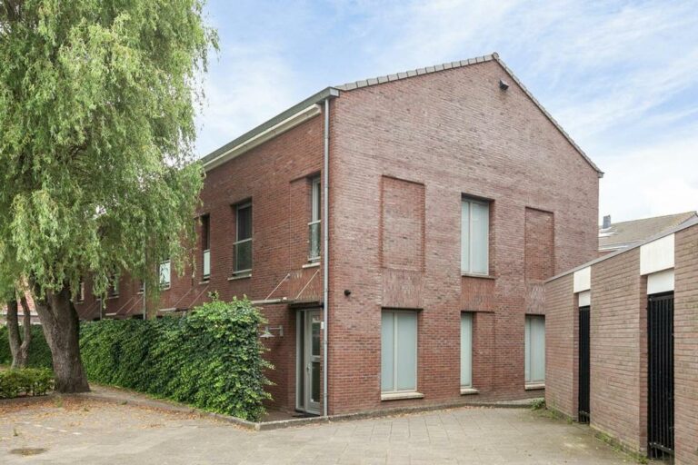 Erasplaats 92 | 5046 LA Tilburg