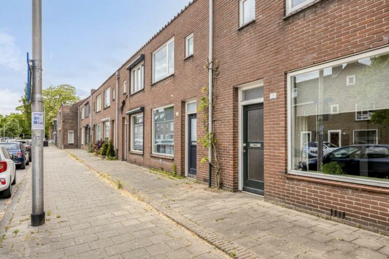 Oerlesestraat 151 | 5025 DA Tilburg